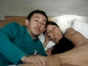 1funcouple72's webcam