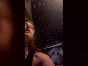 3x0ticg33k3rz's webcam