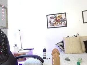 _alice_horny_'s webcam