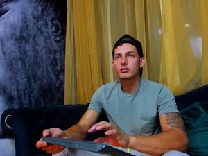 _angel_rivera's webcam