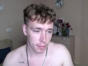 _antin3uk_'s webcam