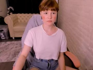 _dreamluna_'s webcam