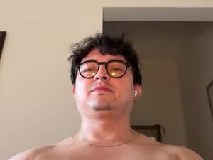 _hotguyintown_'s webcam