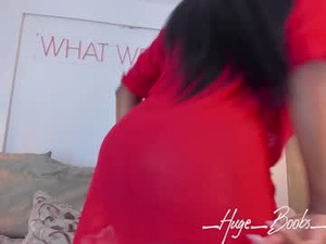_huge_boobs_ebony's webcam