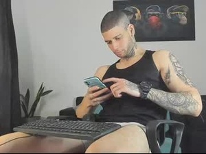 _jamesleandros's webcam