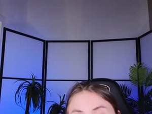 _lovelylove_'s webcam