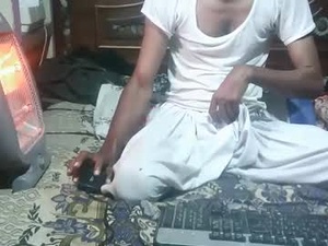aakhan804's webcam