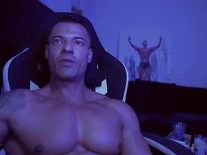 aaronblazee's webcam