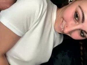 aaronthereallist's webcam