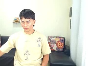 aaxell18's webcam