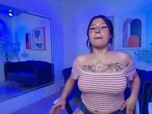 abigail_saunders's webcam