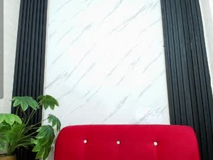 abril_wood's webcam