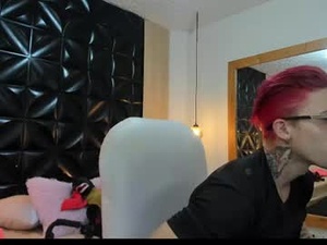 adam_skype's webcam