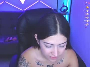 adams_mia's webcam