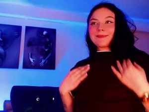 adara_lyn's webcam