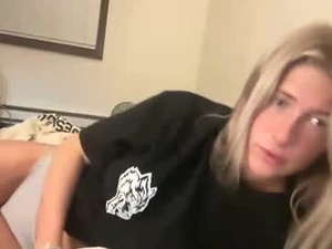 addiethebaddie69's webcam