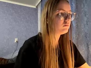 adelaharamoto's webcam