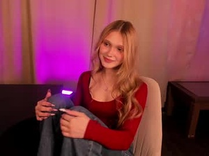 adelinecrash's webcam