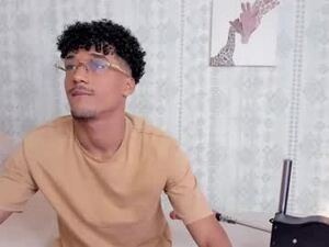 adonistwink's webcam