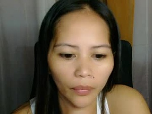 adoreme68's webcam