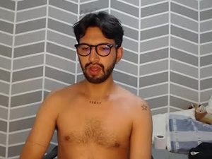 adrian_falcon's webcam