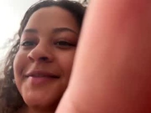 adriana318798's webcam