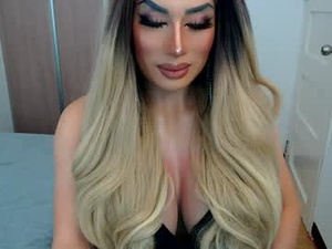adrianaparcker's webcam
