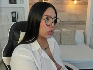 adrianna_rosse's webcam