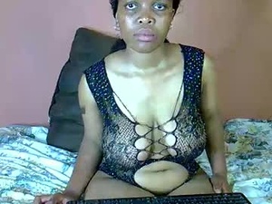 african_sultrybaddie's webcam