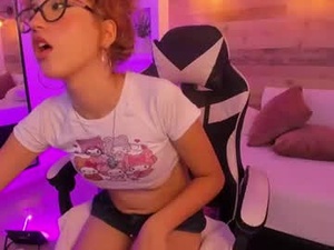 agatha_swam's webcam