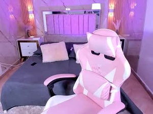 ailee_naughty18's webcam