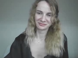 ainyrvixxen's webcam
