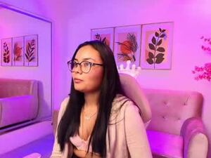 aisha_leens's webcam