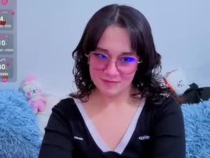 akire_charmed_'s webcam