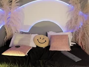 alaia_manson's webcam