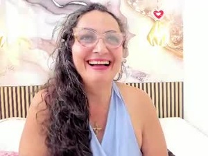 alessandraleroy1's webcam