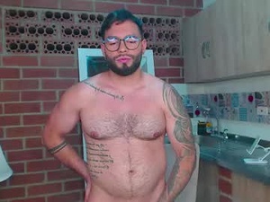 alessandro_alcala's webcam