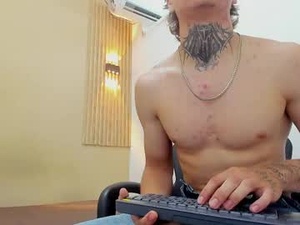 alex_wrightt's webcam