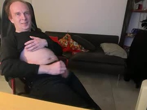 alexbrooke1984678842's webcam