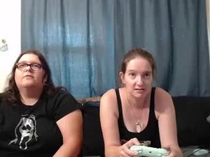 alexisandtherest's webcam
