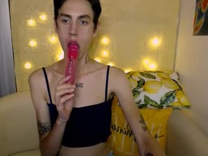 alexnaughty14's webcam