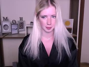 alicemeow_'s webcam