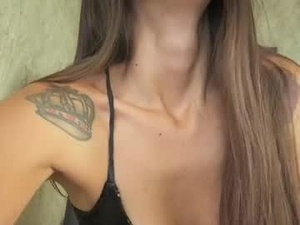 alicia__collins's webcam
