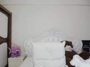 aliciaayers's webcam