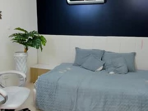 aliice_naugthy's webcam