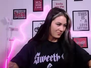 alisarossy's webcam