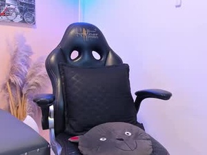 alison_belle's webcam