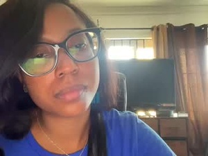 allure_meet_your_match's webcam