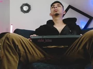 alpha_latino_'s webcam