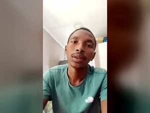alphamale937904's webcam